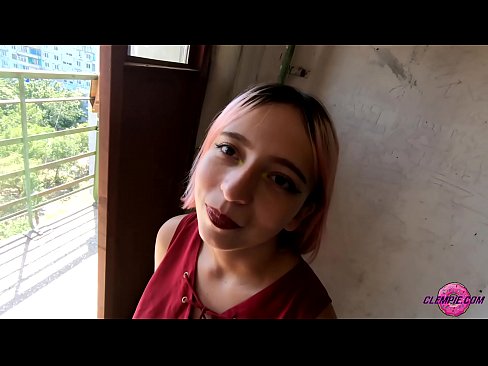 ❤️ Student Sensual siše stranca u zaleđu - sperma mu na licu Porno kod nas